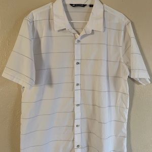 Travis Mathew Button Up
